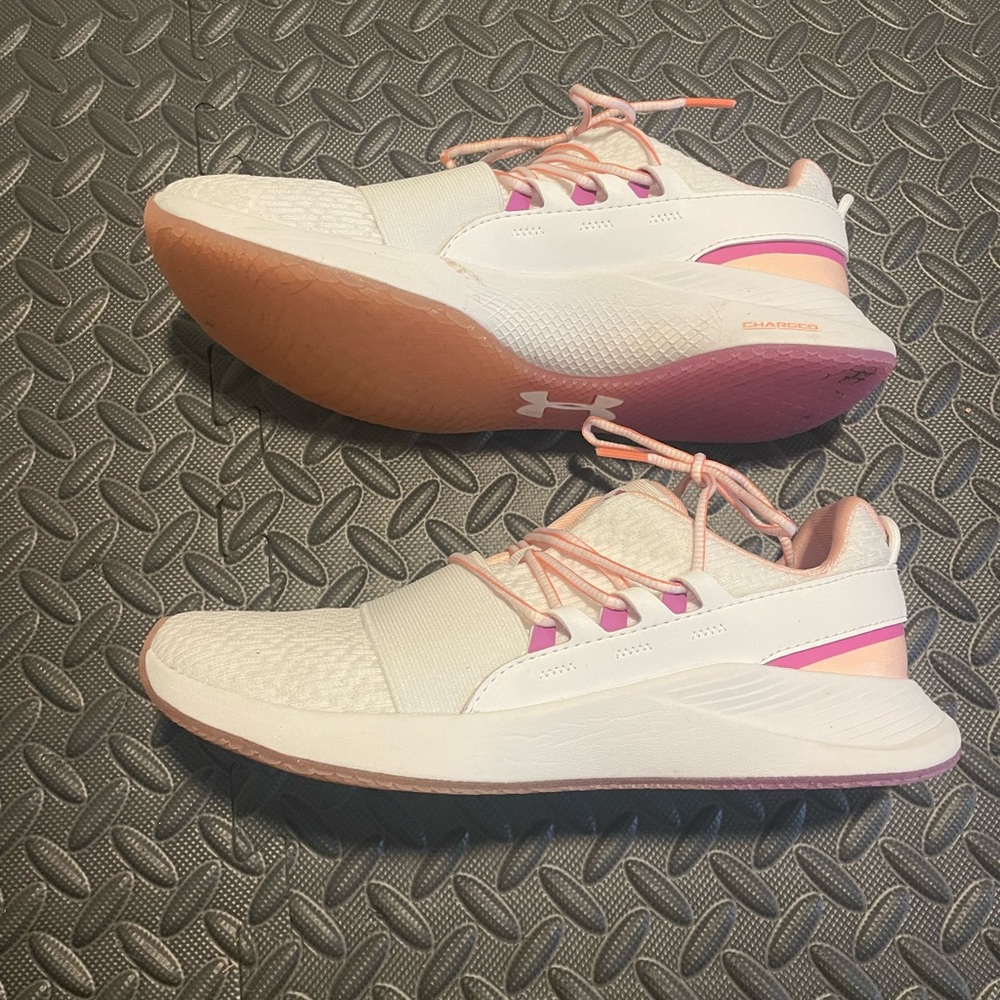 Excellent Used Condition Under Armour Charged Breathe Sneakers